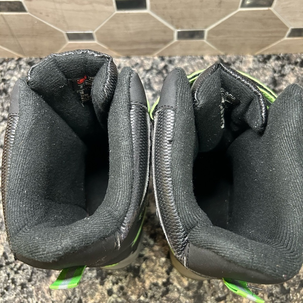 Totes Kids Winter Snow Boots Thinsulate Waterproof Black Green Size 3M - Picture 6 of 10